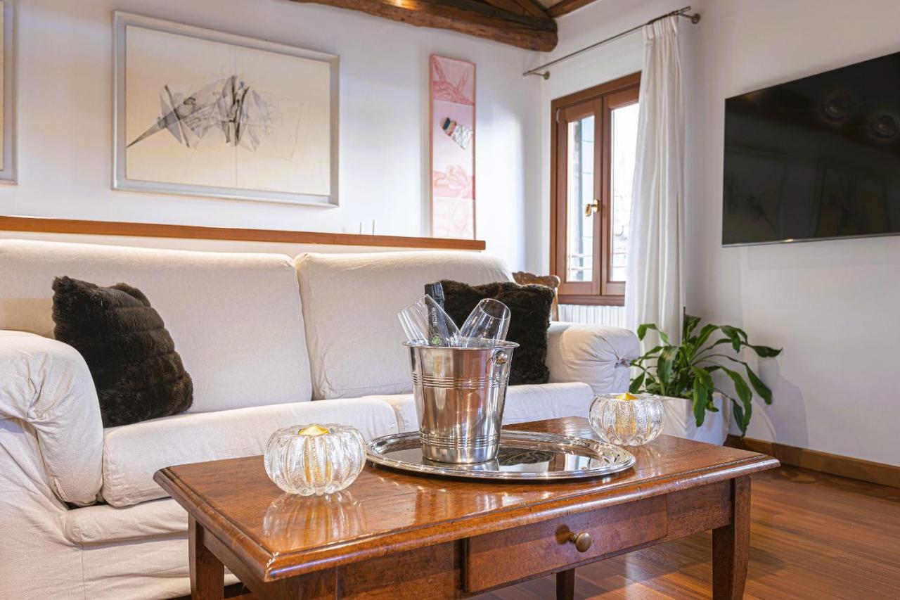 Appartement San Marco Luxury Loft With Terrace Venetië